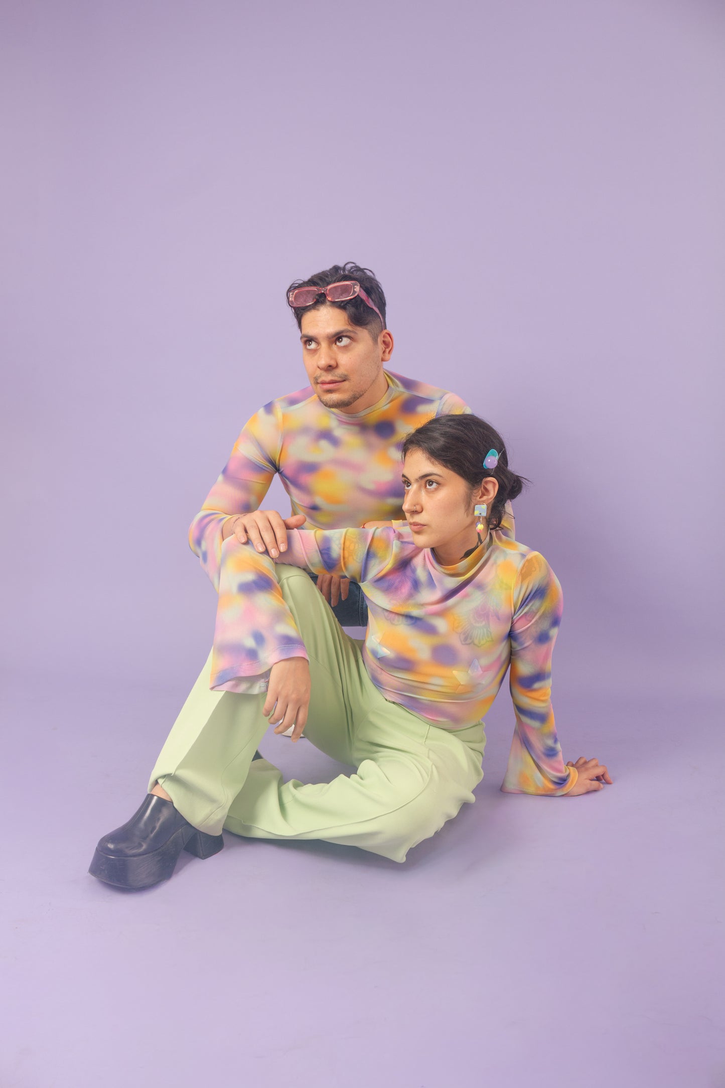 Blusa mesh manga campana acuarela lila