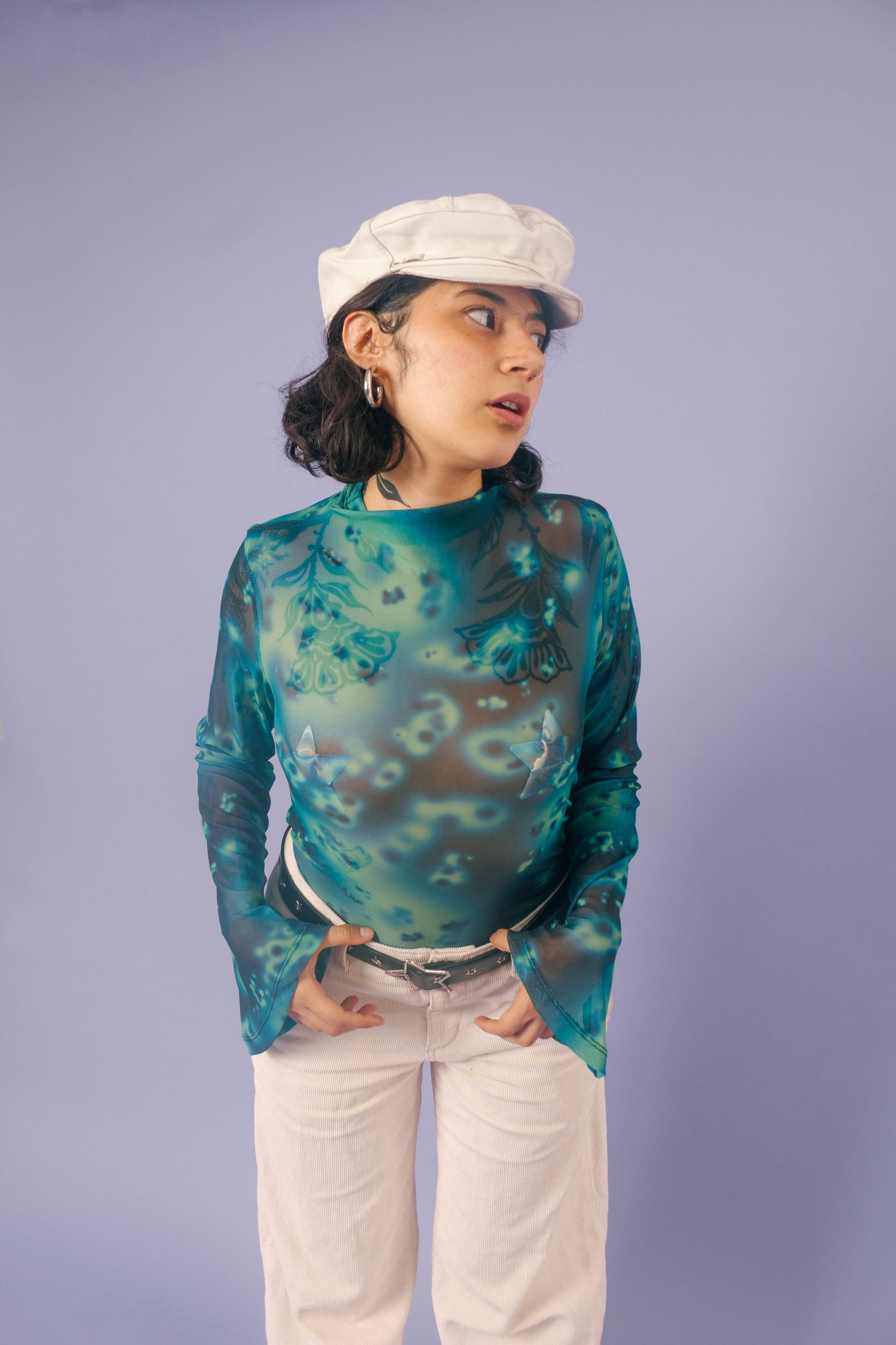 Blusa mesh manga campana galaxia