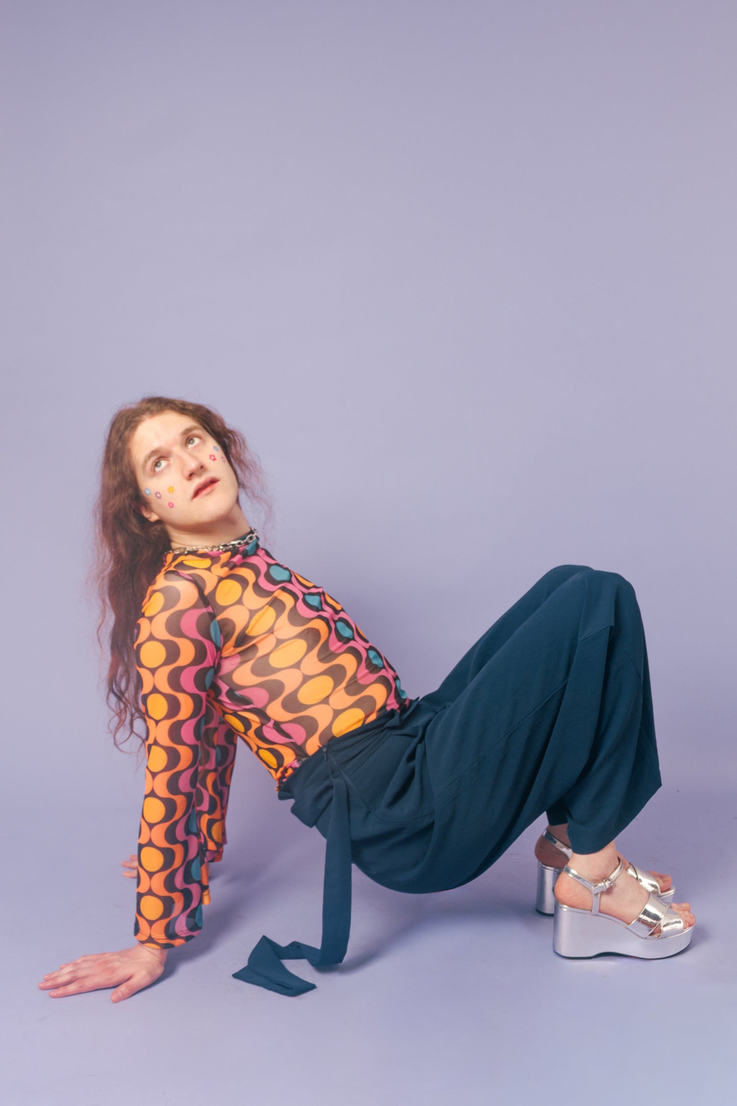 Blusa mesh manga campana geométrico