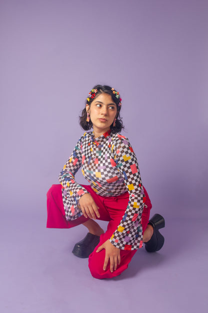 Blusa mesh manga campana cuadros