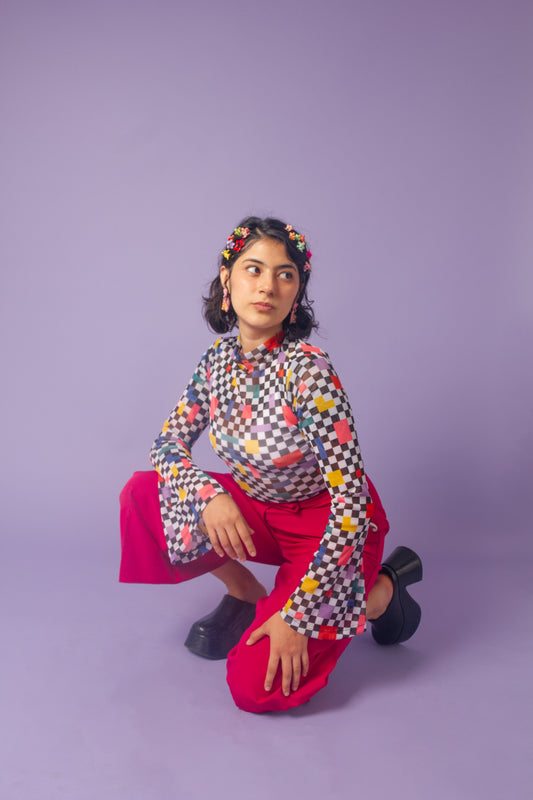 Blusa mesh manga campana cuadros